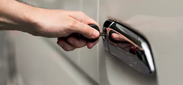 Why Choose Our Auto Locksmith Team in Dolton, IL?