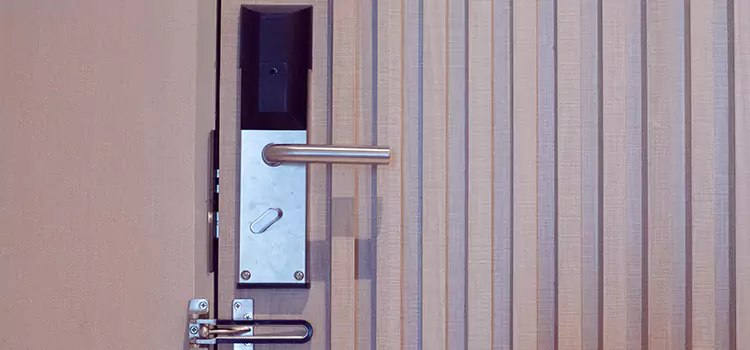 Installing a Maglock Dolton